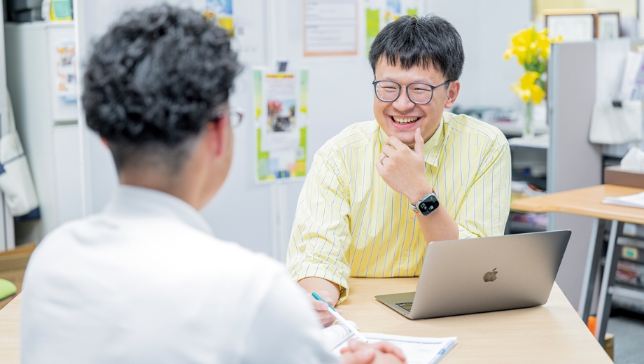 法学部・経営学部  修学支援室