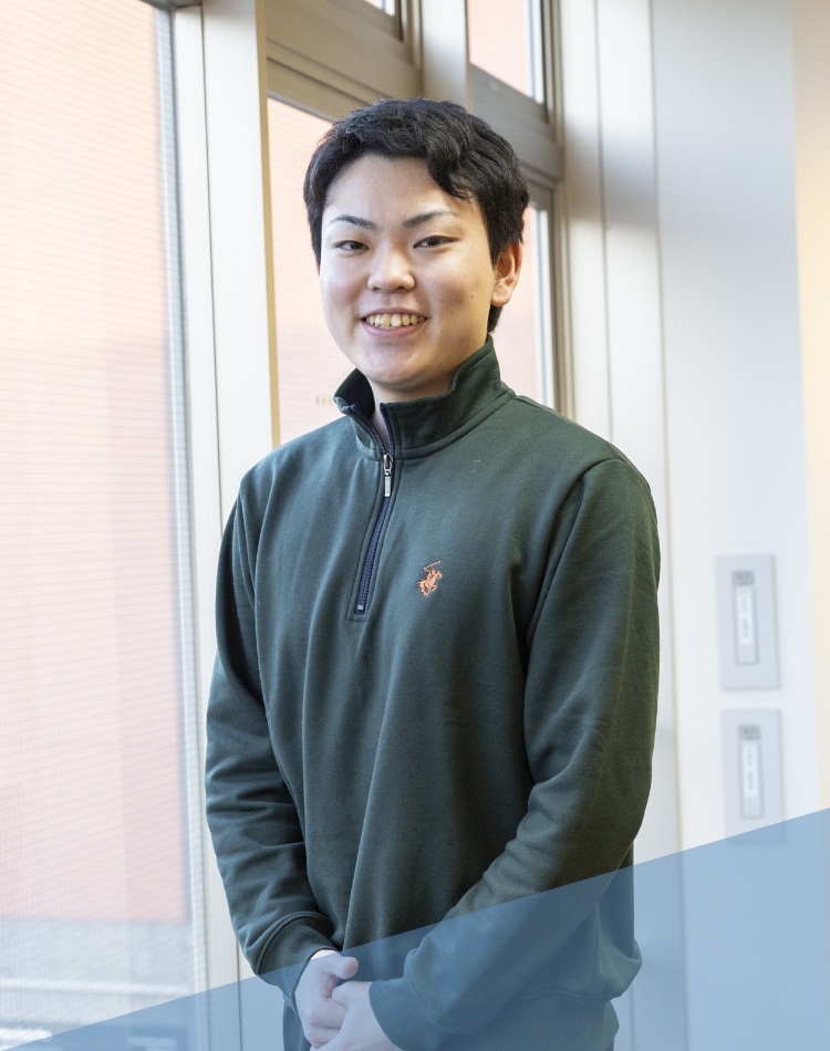 法学部4年生 小林 起瑠さん