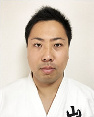 山梨学院大学柔道部 スタッフ紹介