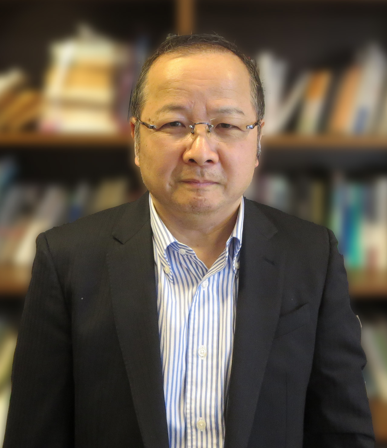 山梨学院大学大学院社会科学研究科 研究科長 丸山正次